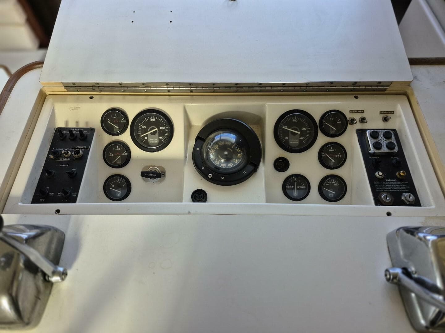 1991 Carver — photo 19