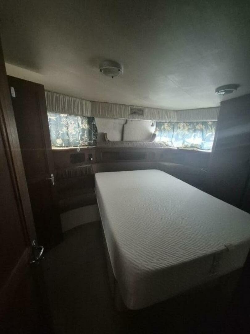 1991 Carver — photo 37