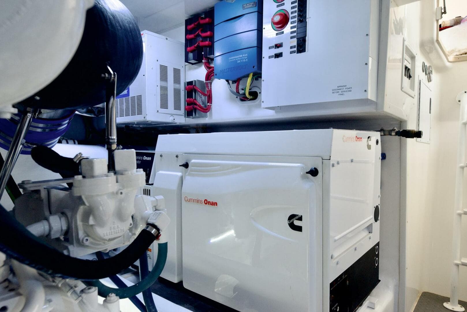 2014 Viking 62 — photo 49