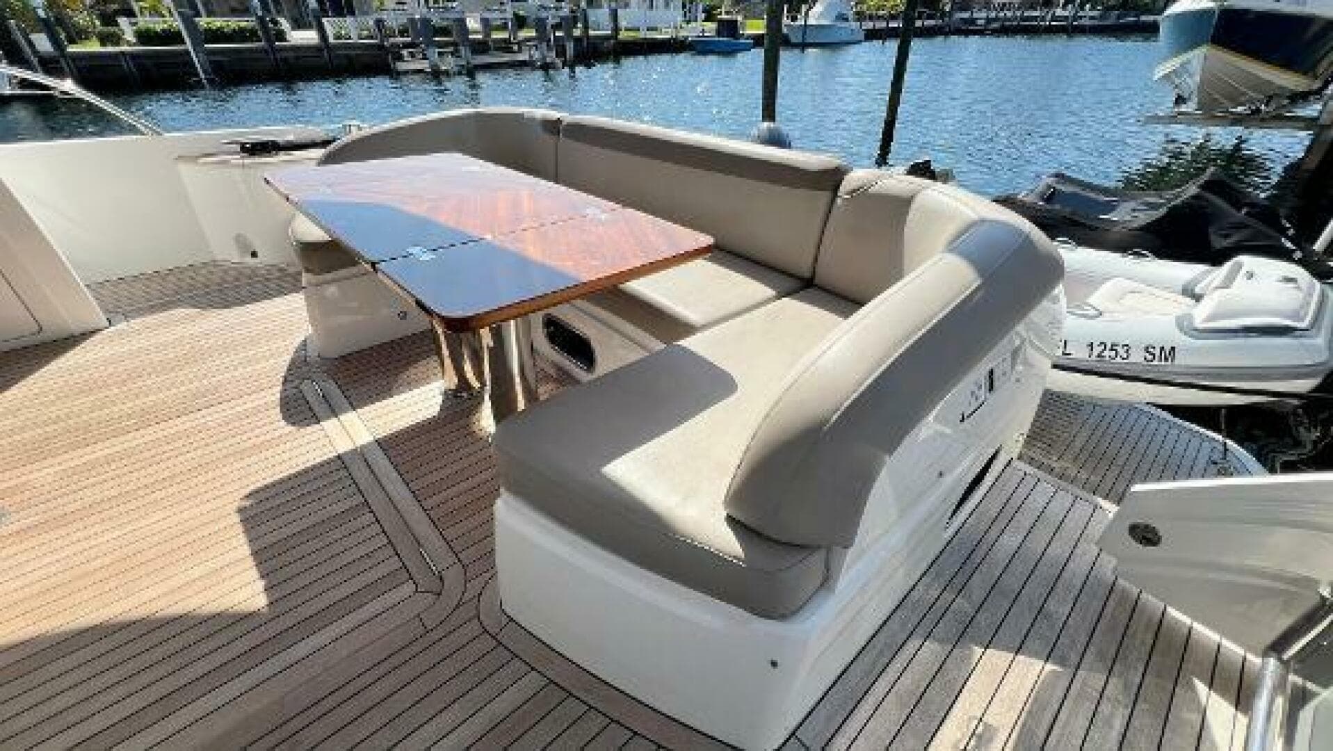 2019 Princess F62 — photo 76