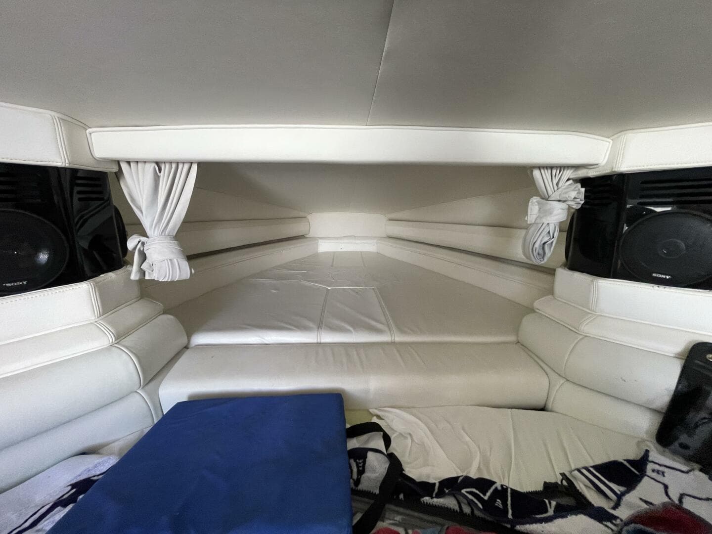 1993 Fountain 38 Sport Cruiser — photo 52