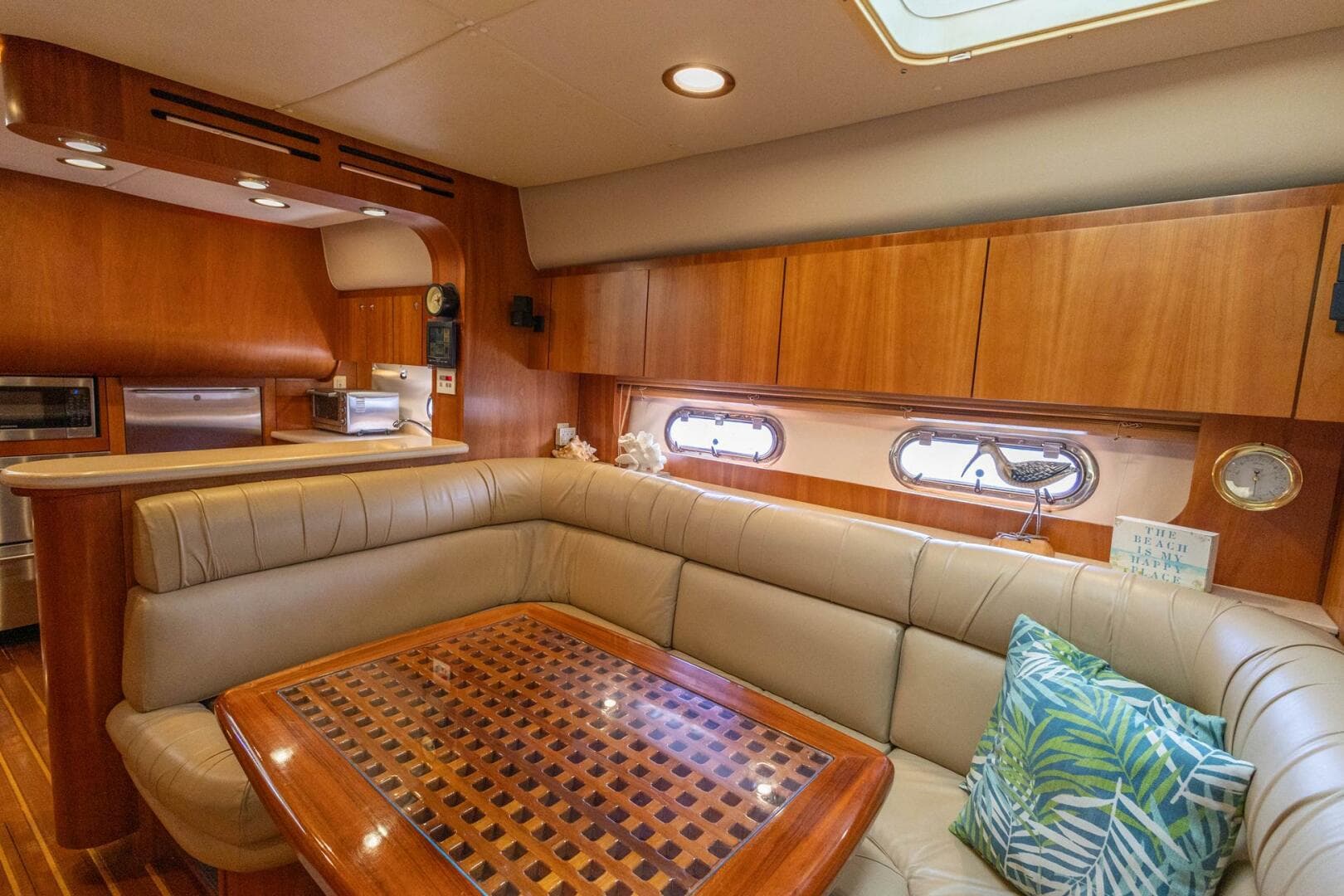 2000 Tiara Yachts 5200 Express — photo 15