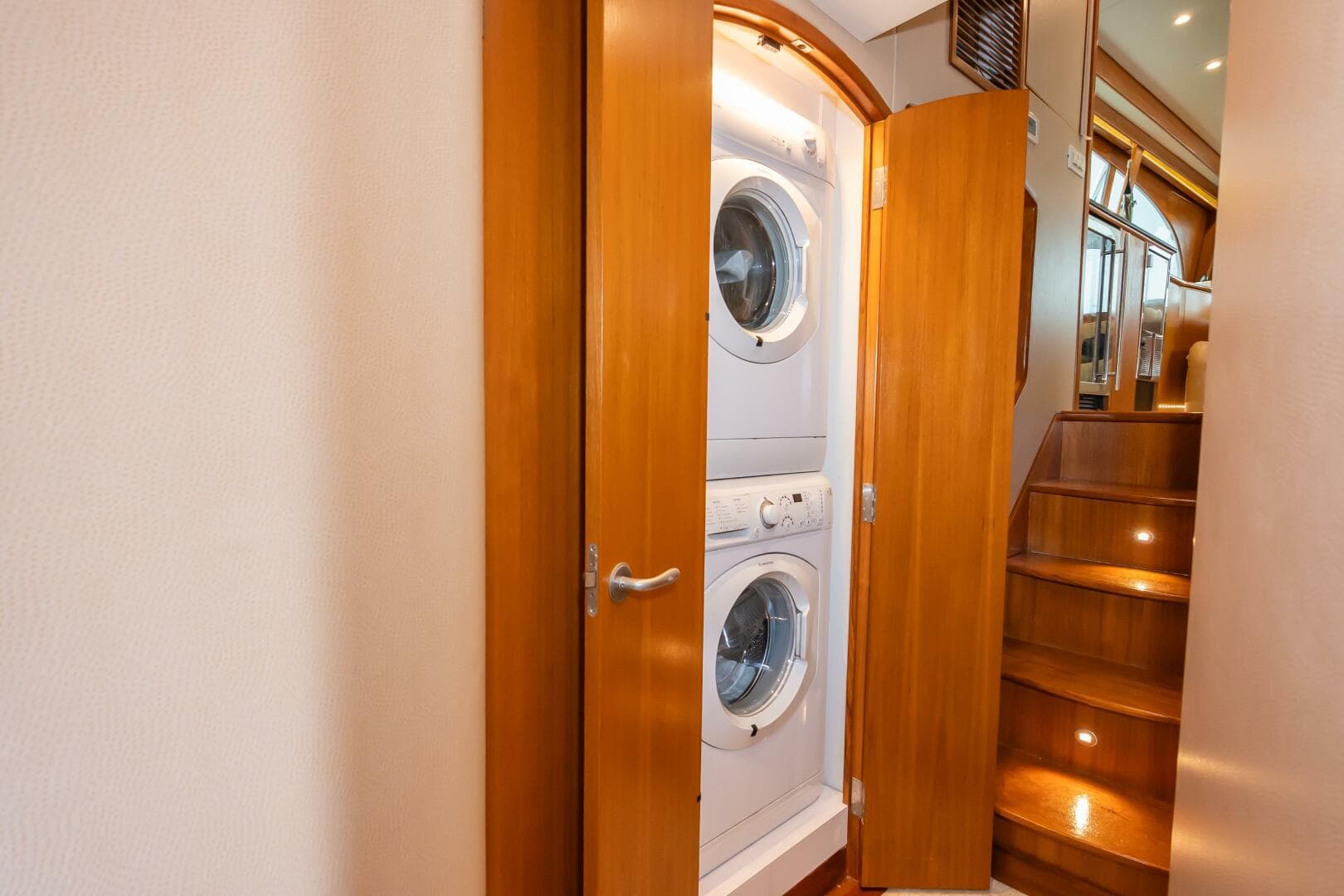 2014 Scarborough 60 Sportfish — photo 36