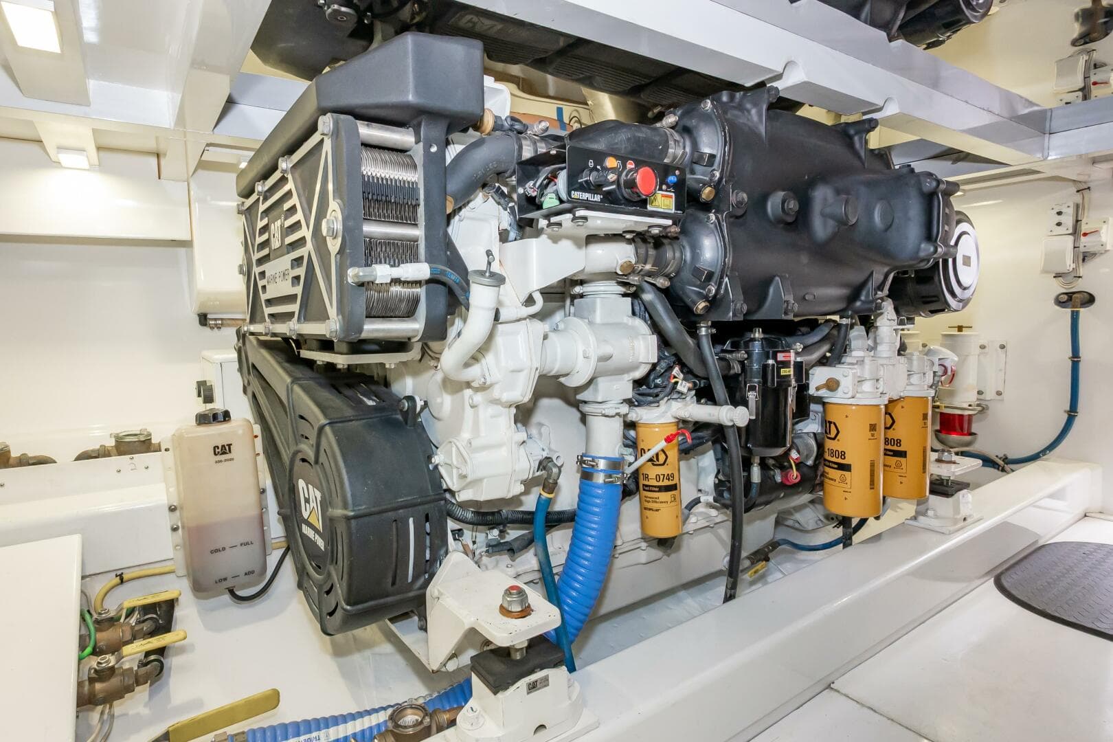 2014 Scarborough 60 Sportfish — photo 42