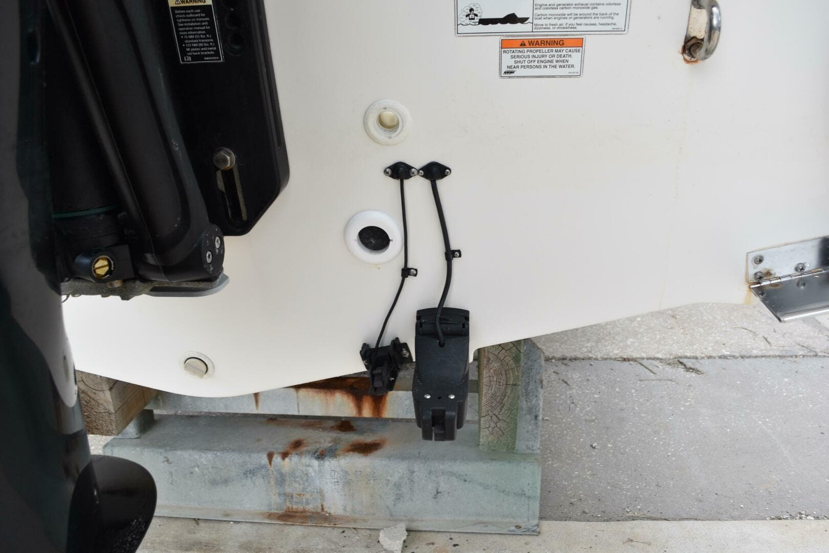 2010 Boston Whaler 230 Dauntless — photo 43