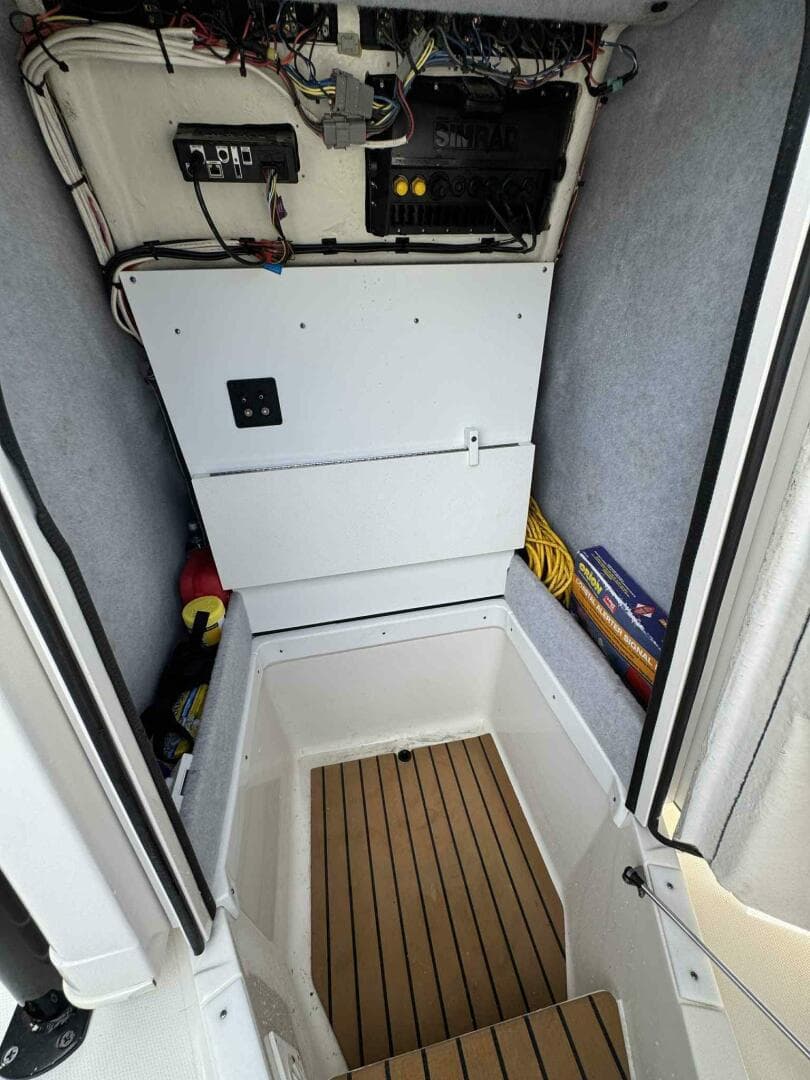 2020 Ranger 2360 Bay — photo 25