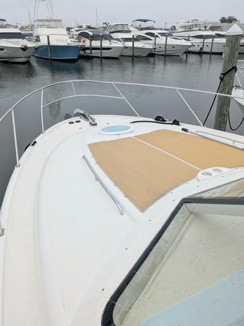 2004 Meridian 411 — photo 7