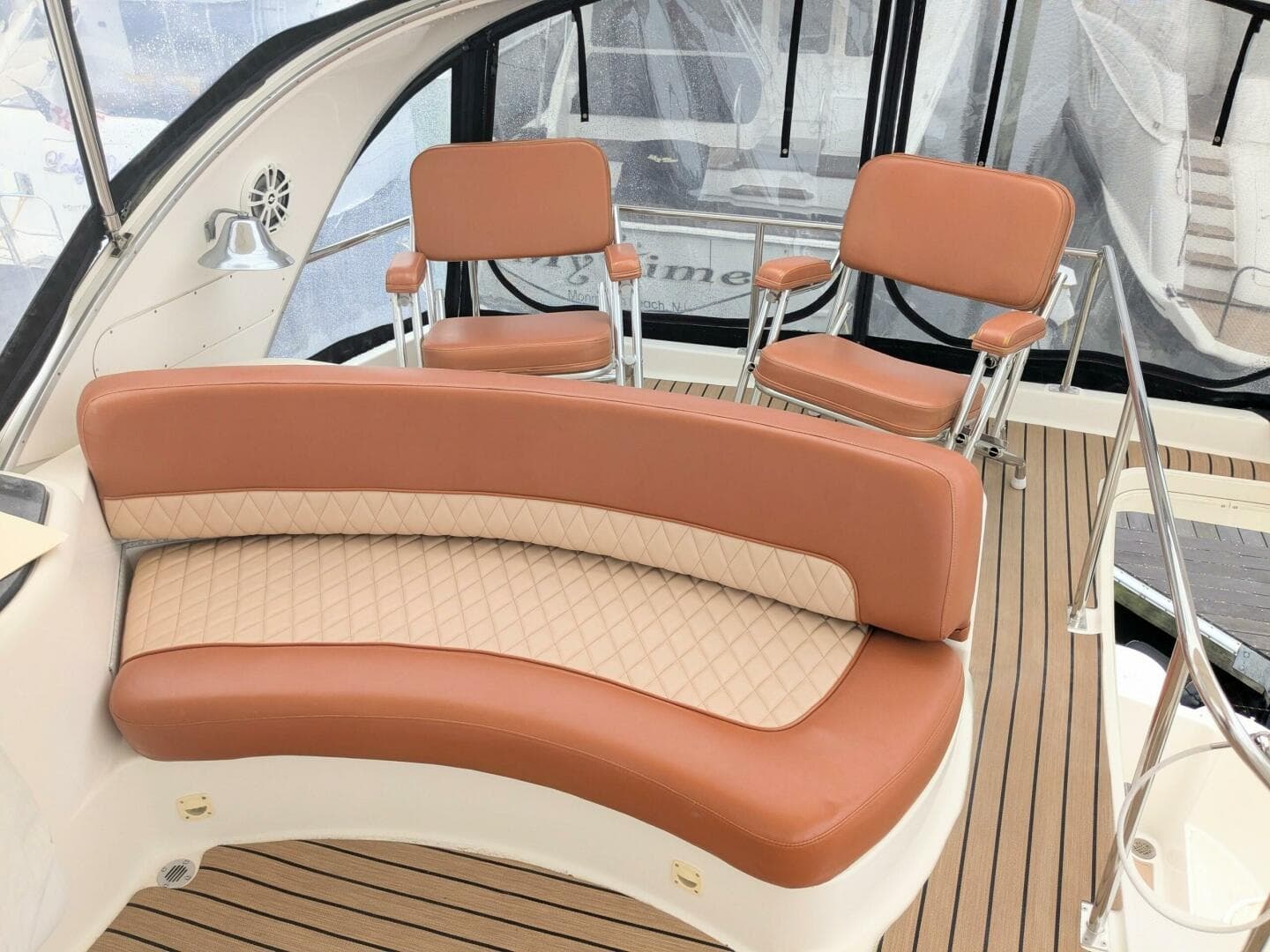 2004 Meridian 411 — photo 10