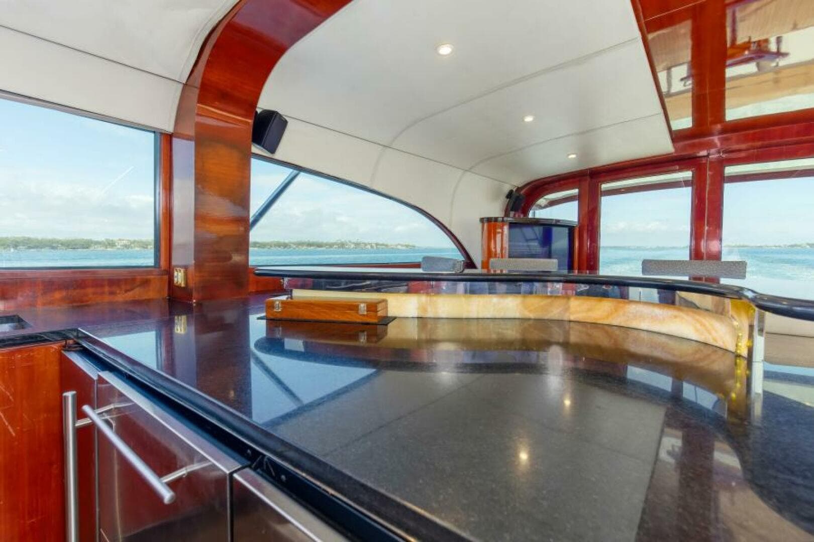 2004 Ebony Custom Sportfish 65 Convertible — photo 11