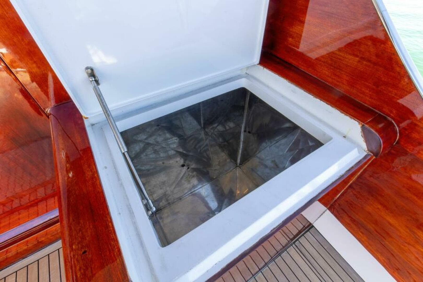 2004 Ebony Custom Sportfish 65 Convertible — photo 40