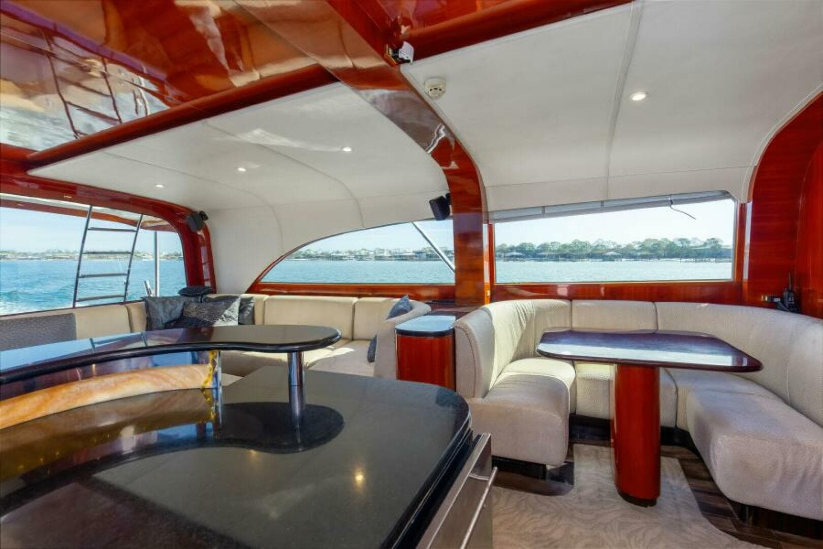 2004 Ebony Custom Sportfish 65 Convertible — photo 4