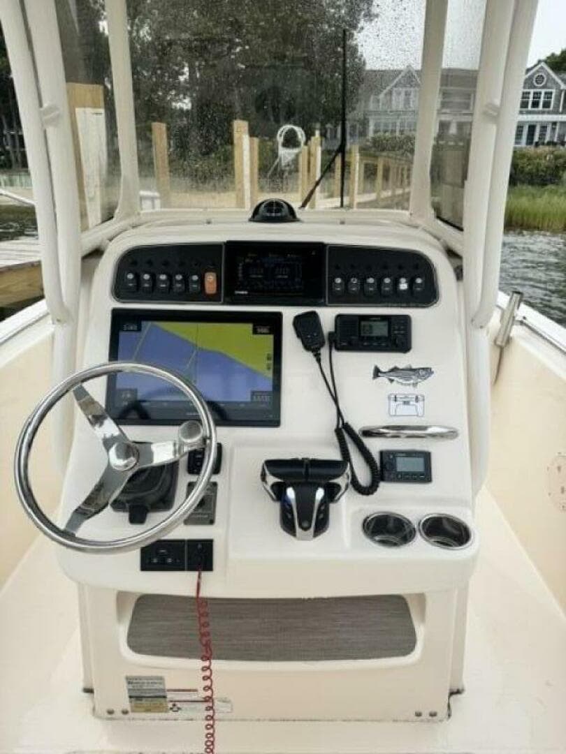 2021 Grady-White Fisherman 257 — photo 11