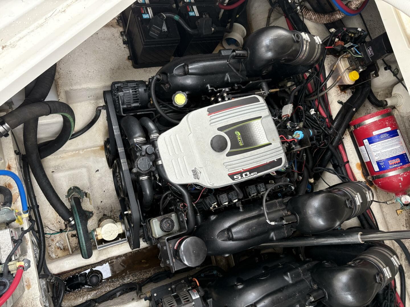 2012 Sea Ray 310 Sundancer — photo 39