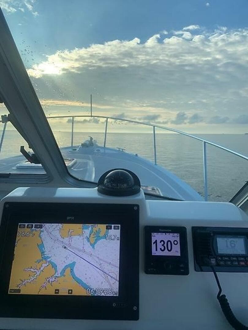 2007 Back Cove 33 — photo 42