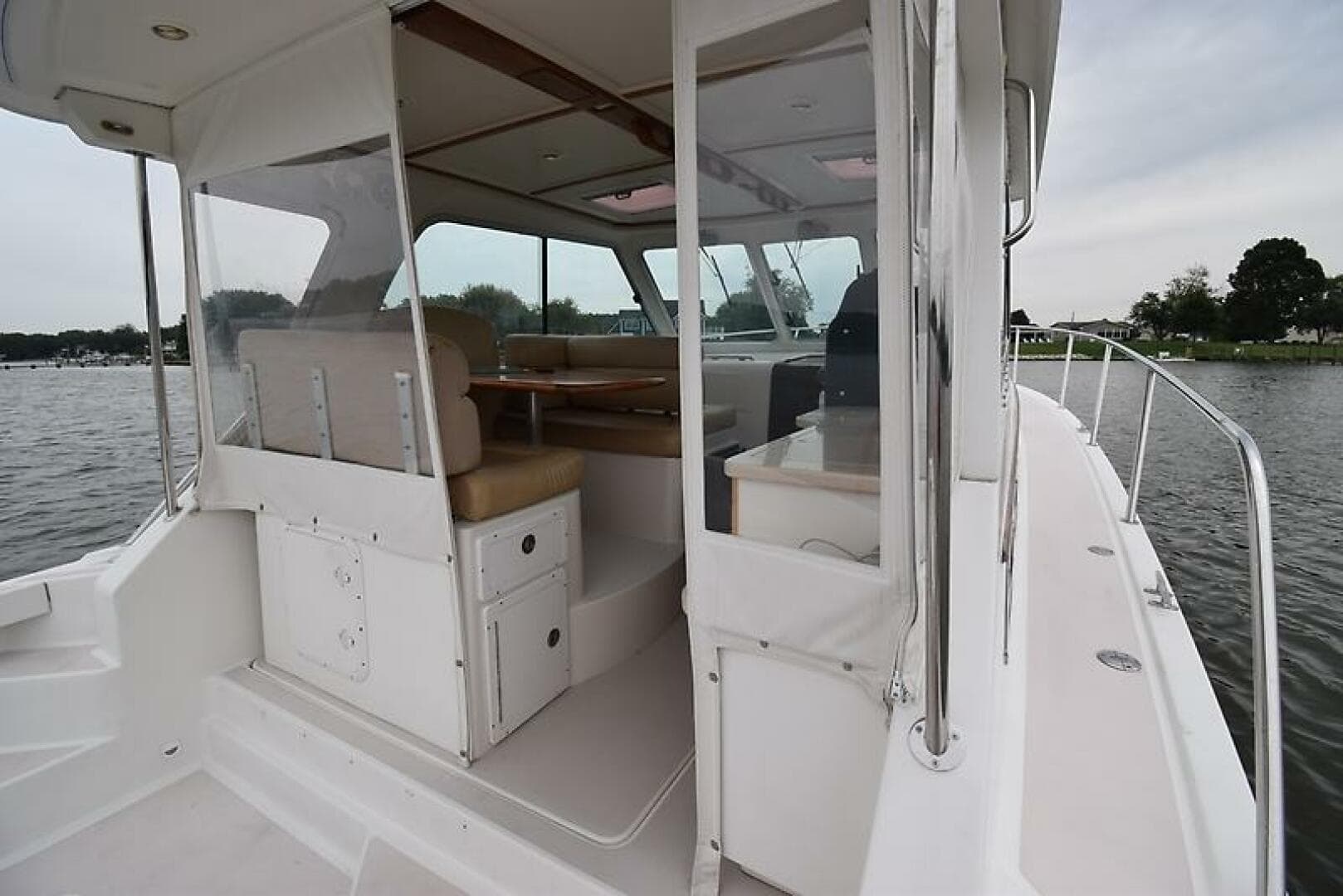 2007 Back Cove 33 — photo 13