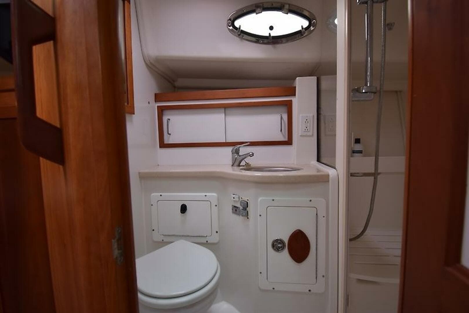 2007 Back Cove 33 — photo 34