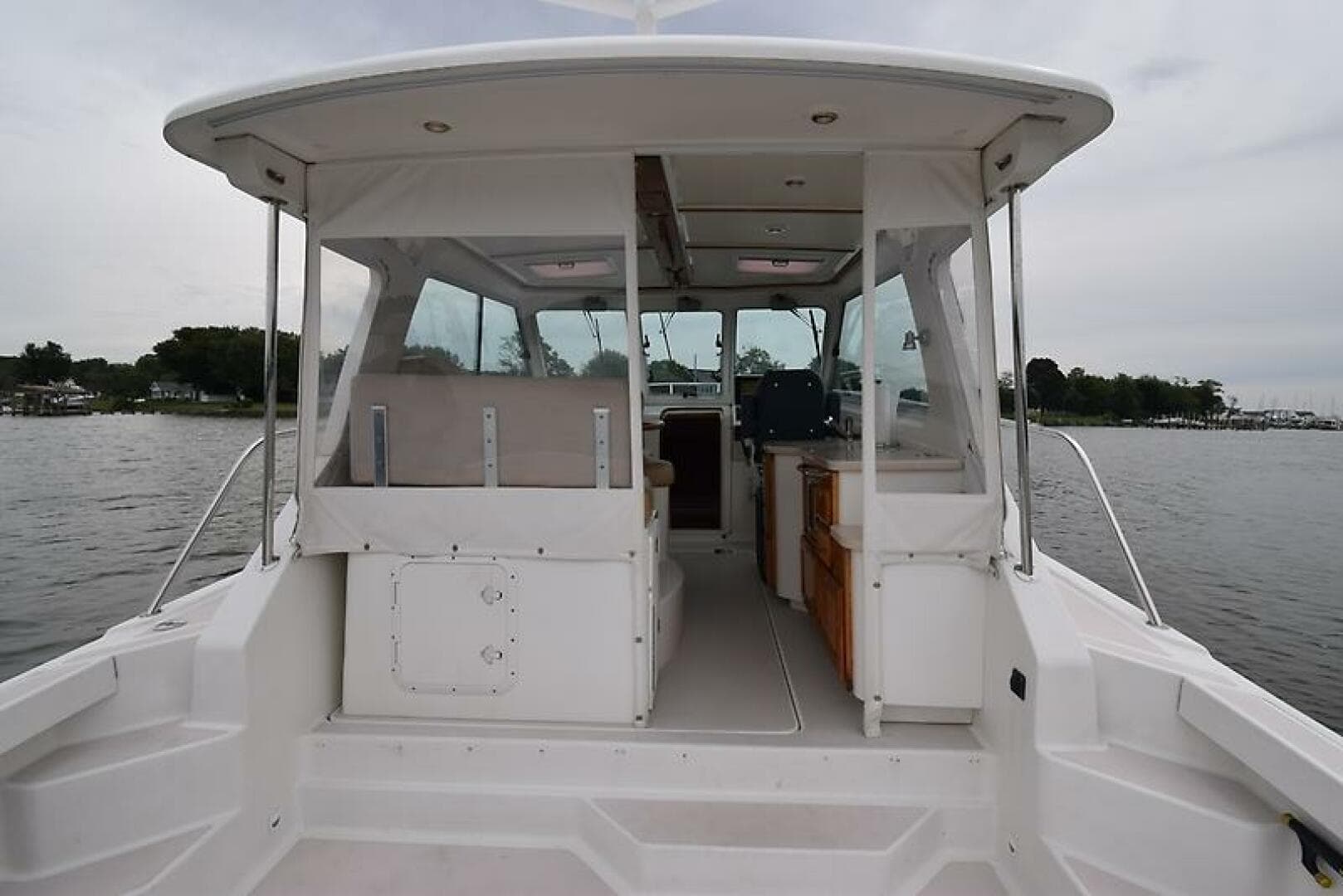 2007 Back Cove 33 — photo 11