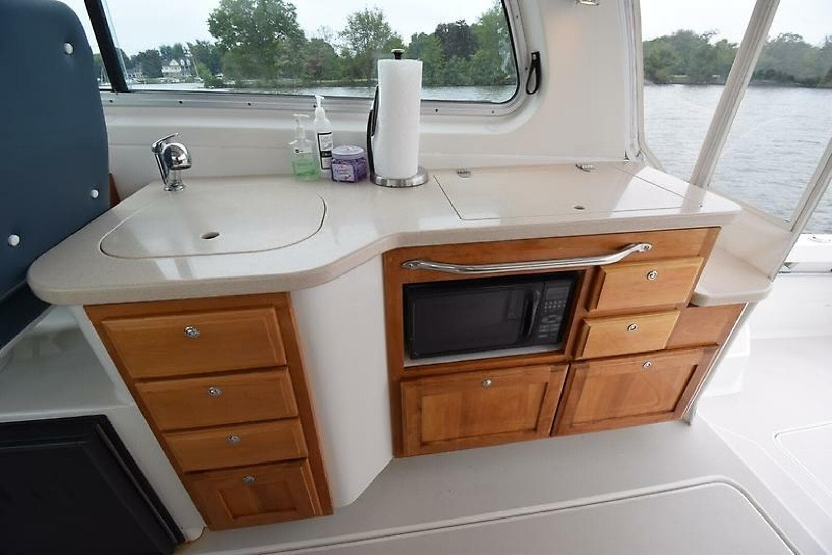 2007 Back Cove 33 — photo 20