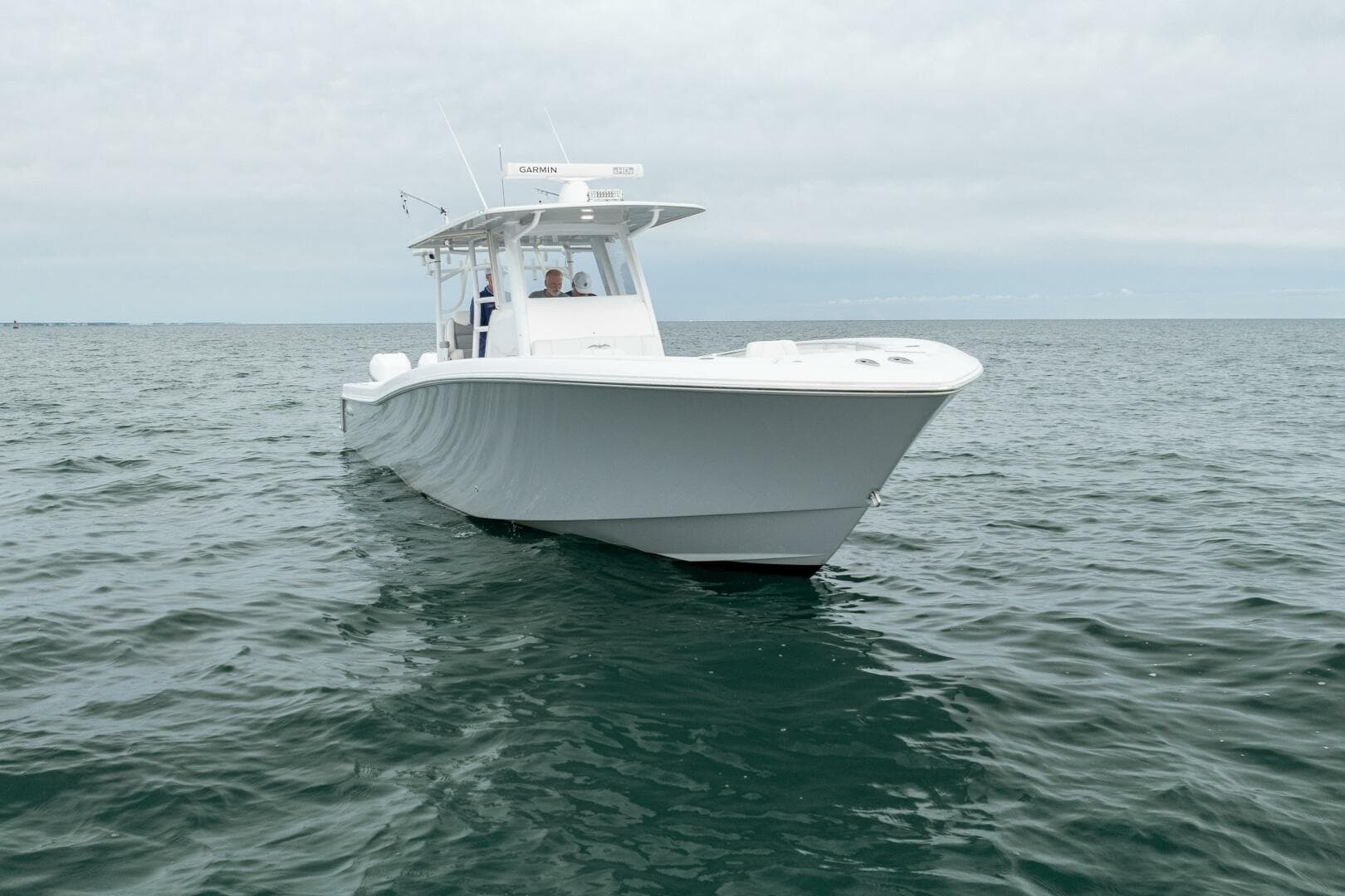 2020 Invincible 30 Open — photo 11