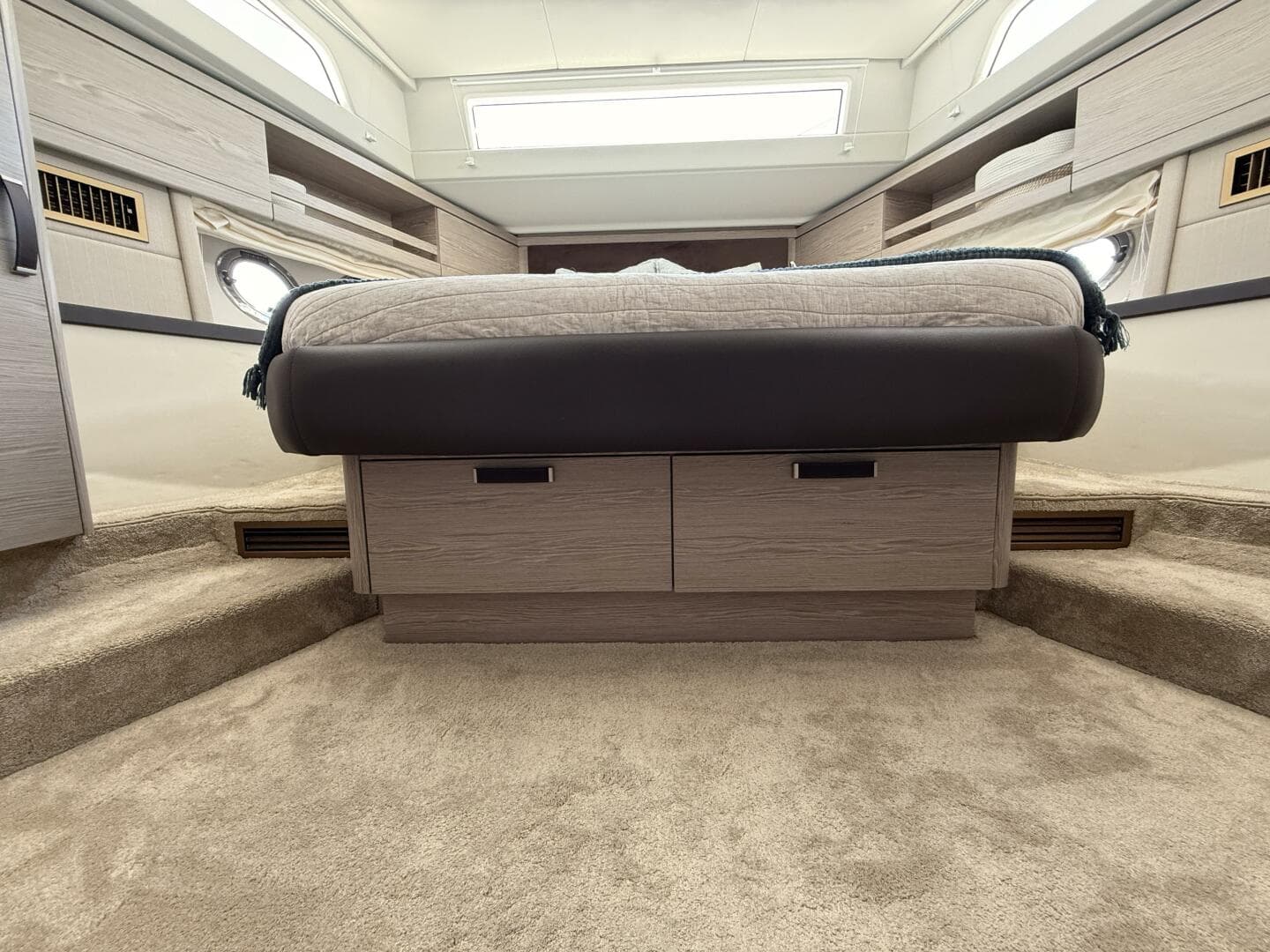 2024 Greenline 48 Fly Hybrid — photo 69