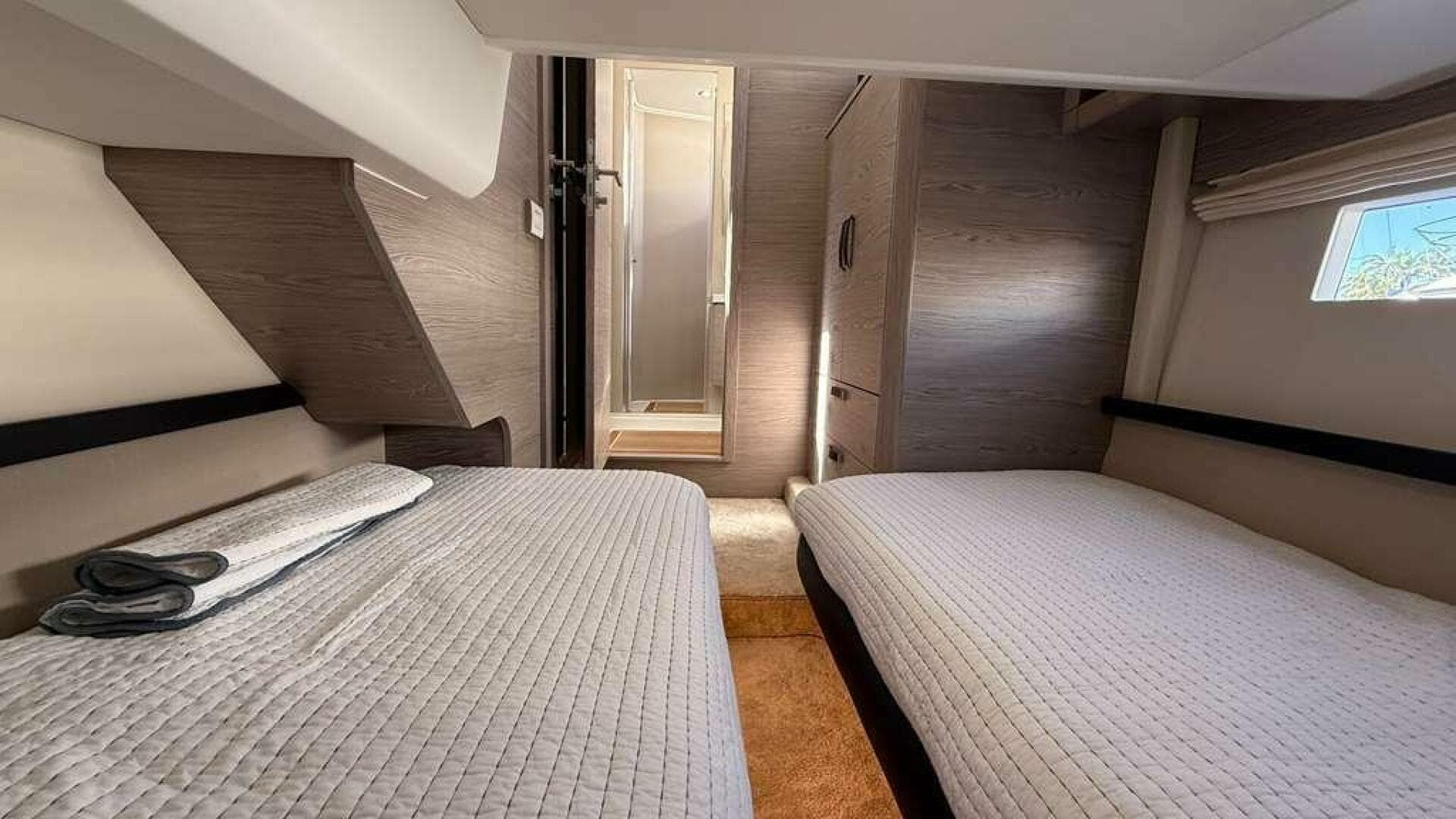 2024 Greenline 48 Fly Hybrid — photo 54