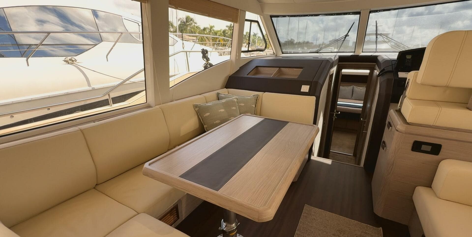 2024 Greenline 48 Fly Hybrid — photo 40
