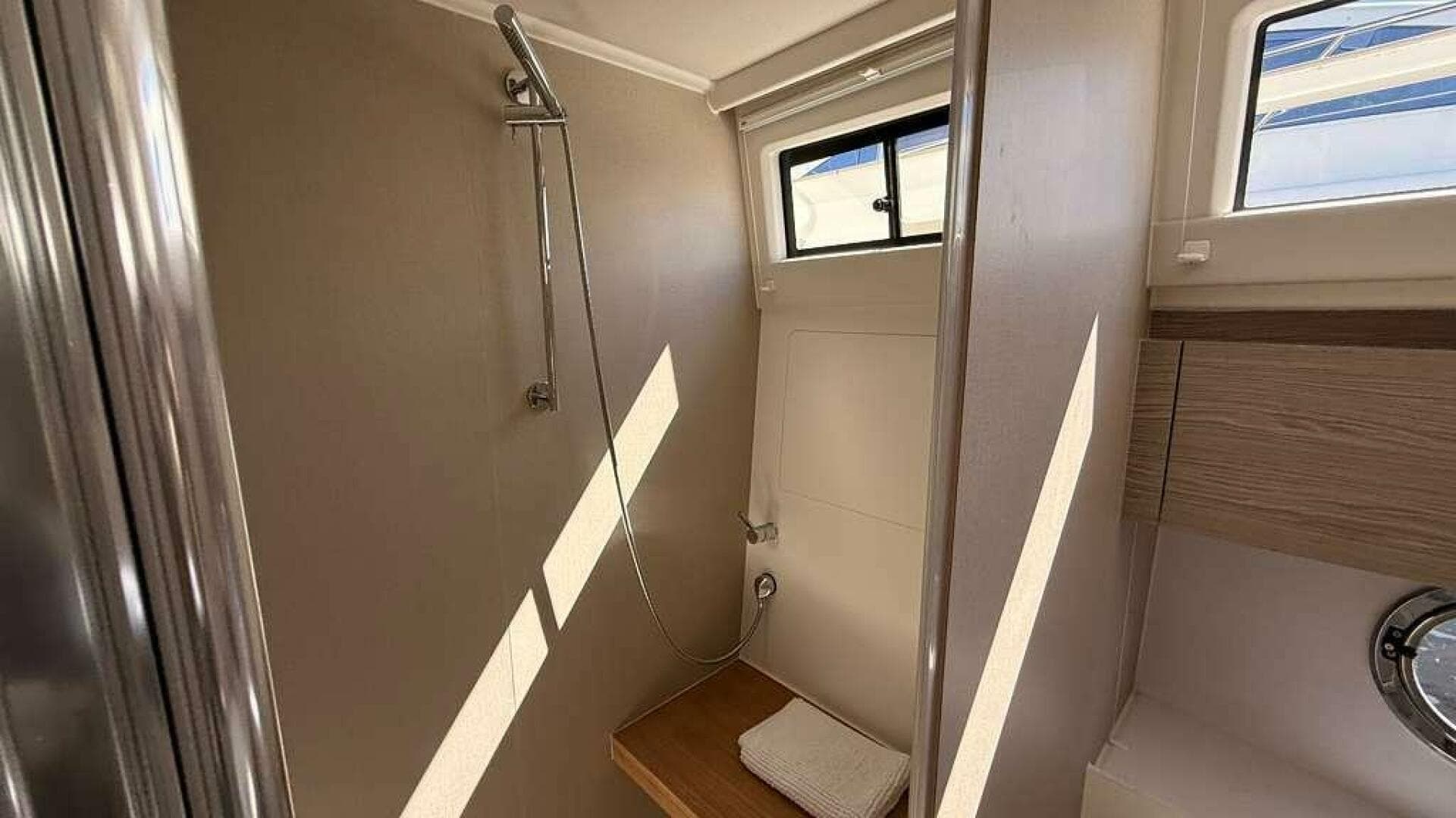 2024 Greenline 48 Fly Hybrid — photo 71