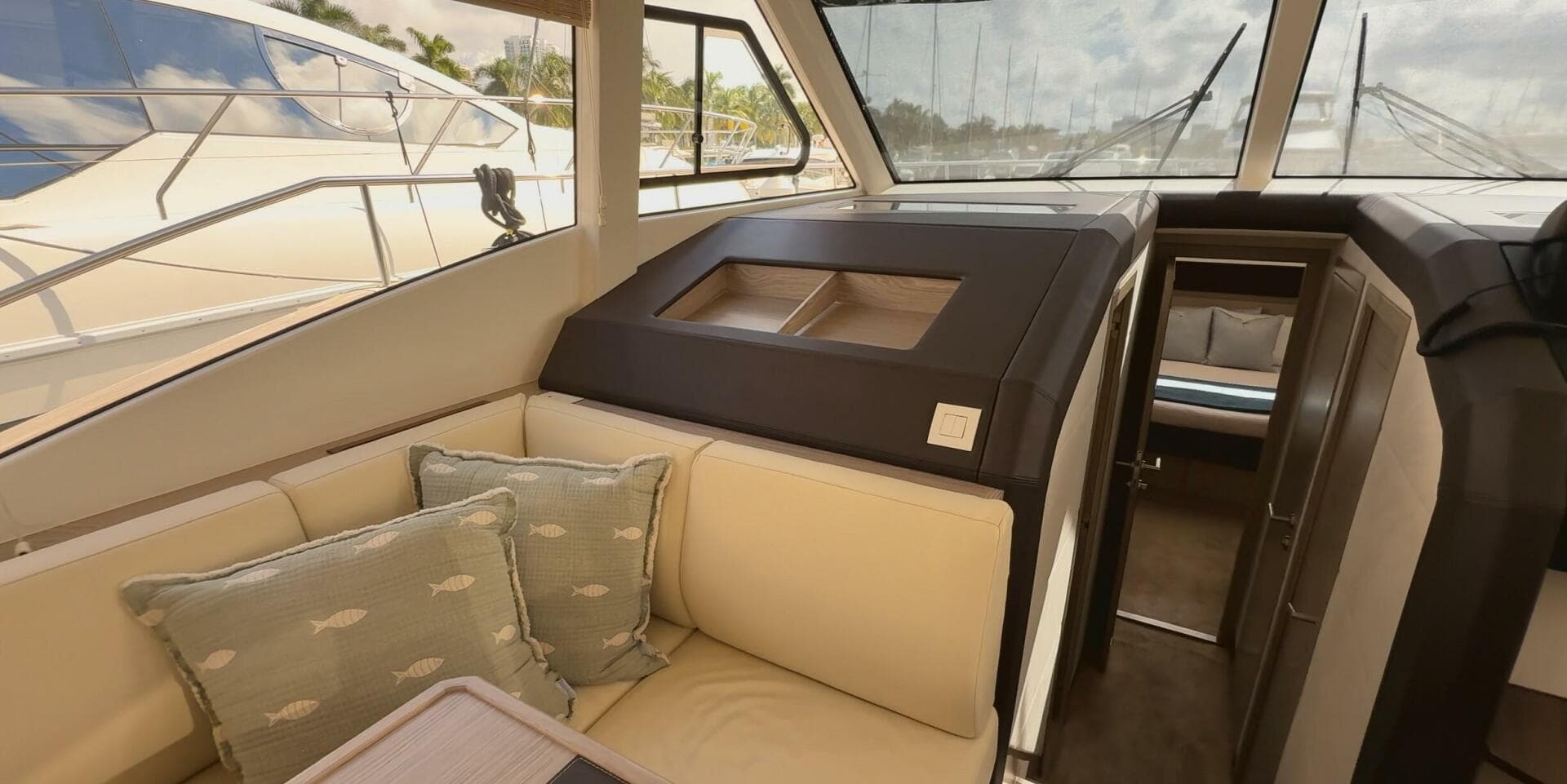 2024 Greenline 48 Fly Hybrid — photo 43