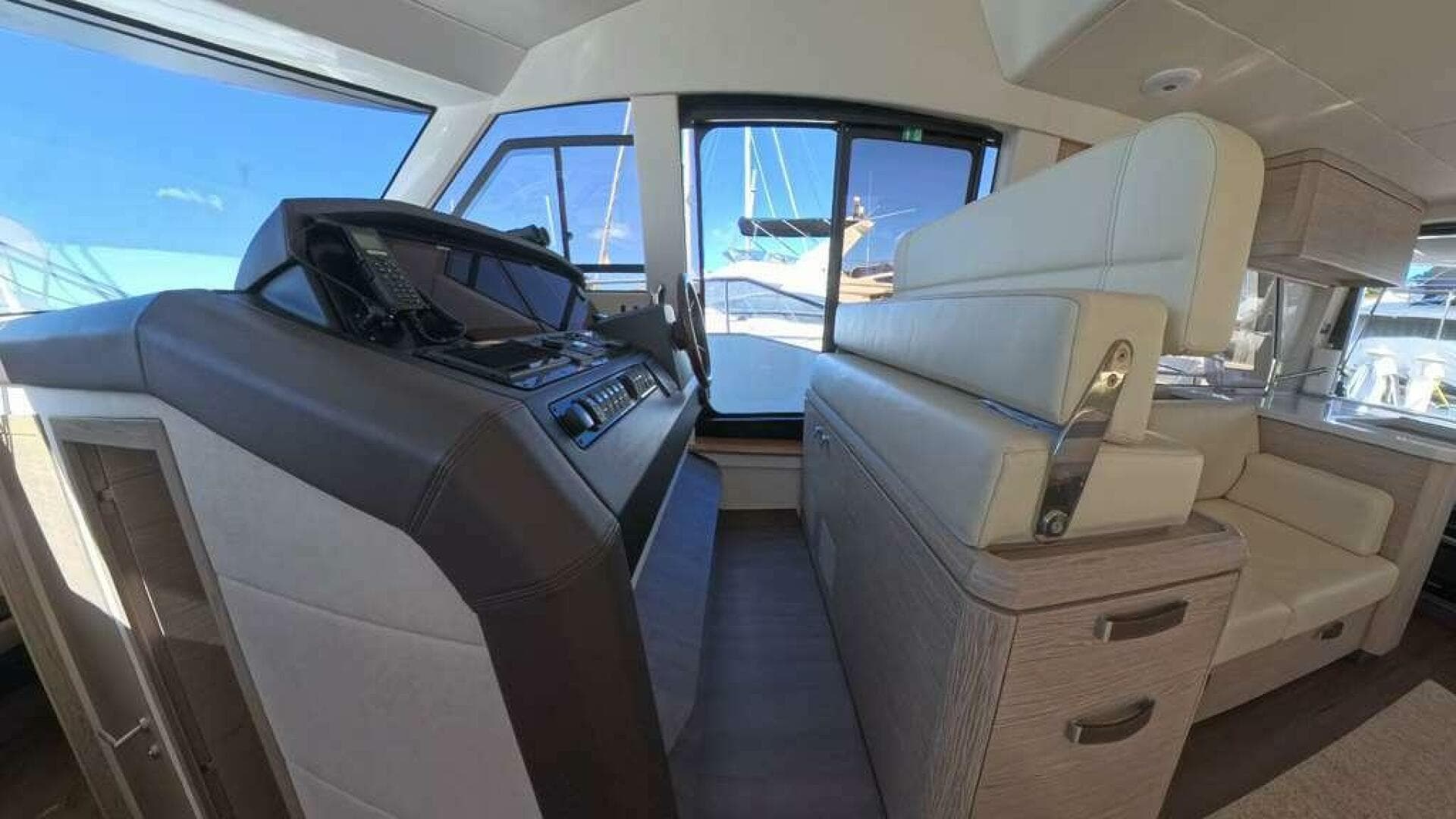 2024 Greenline 48 Fly Hybrid — photo 45