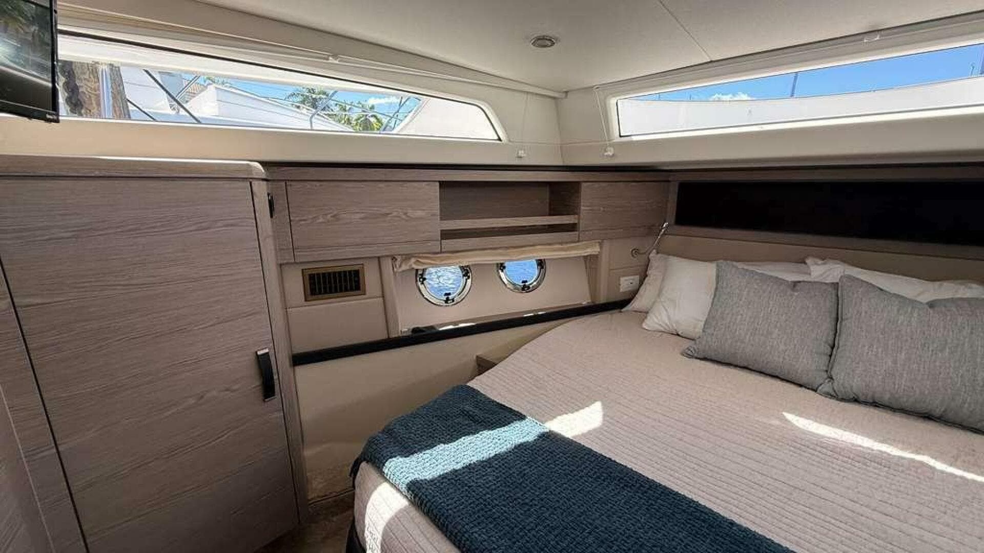 2024 Greenline 48 Fly Hybrid — photo 61