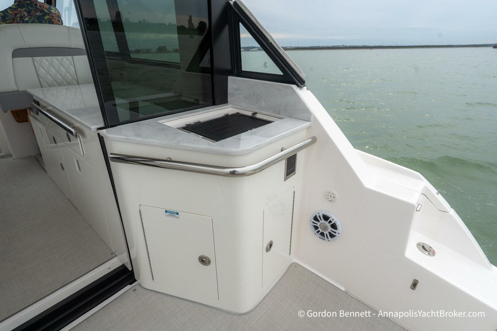 2024 Regal 36 Xo — photo 14