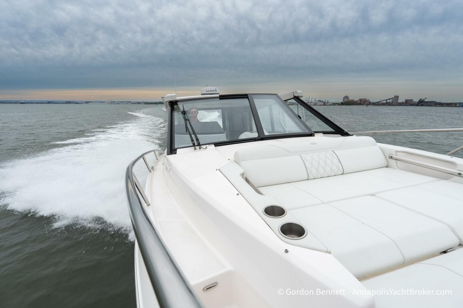 2024 Regal 36 Xo — photo 5