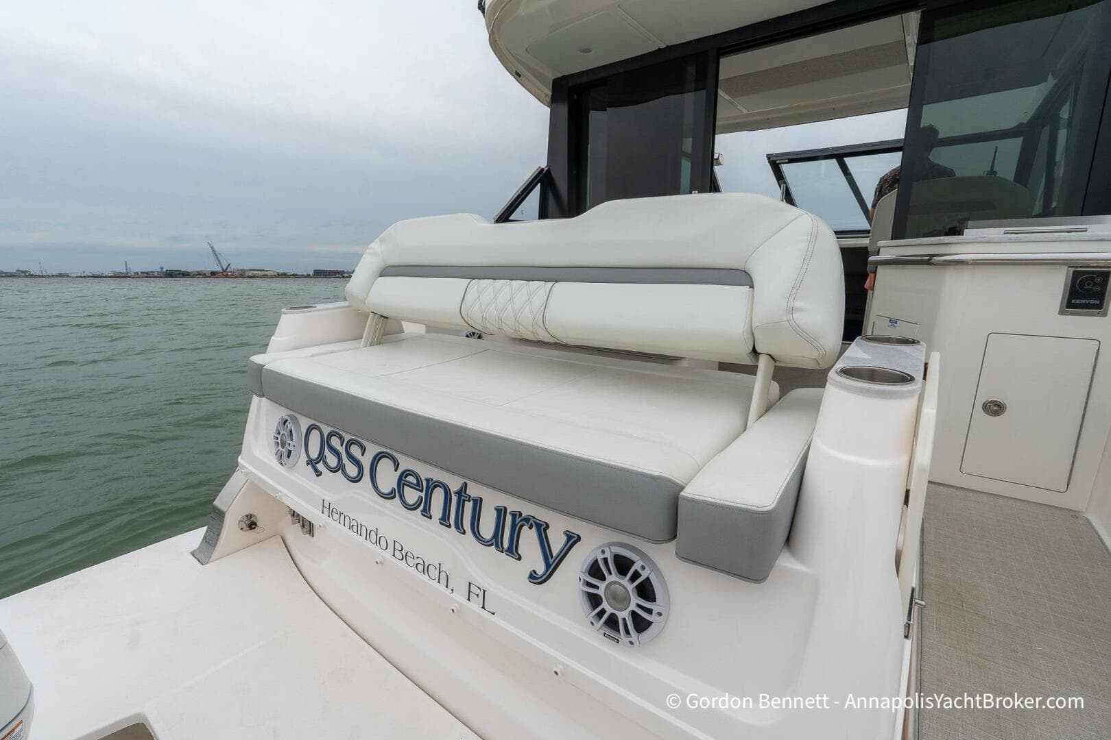 2024 Regal 36 Xo — photo 9