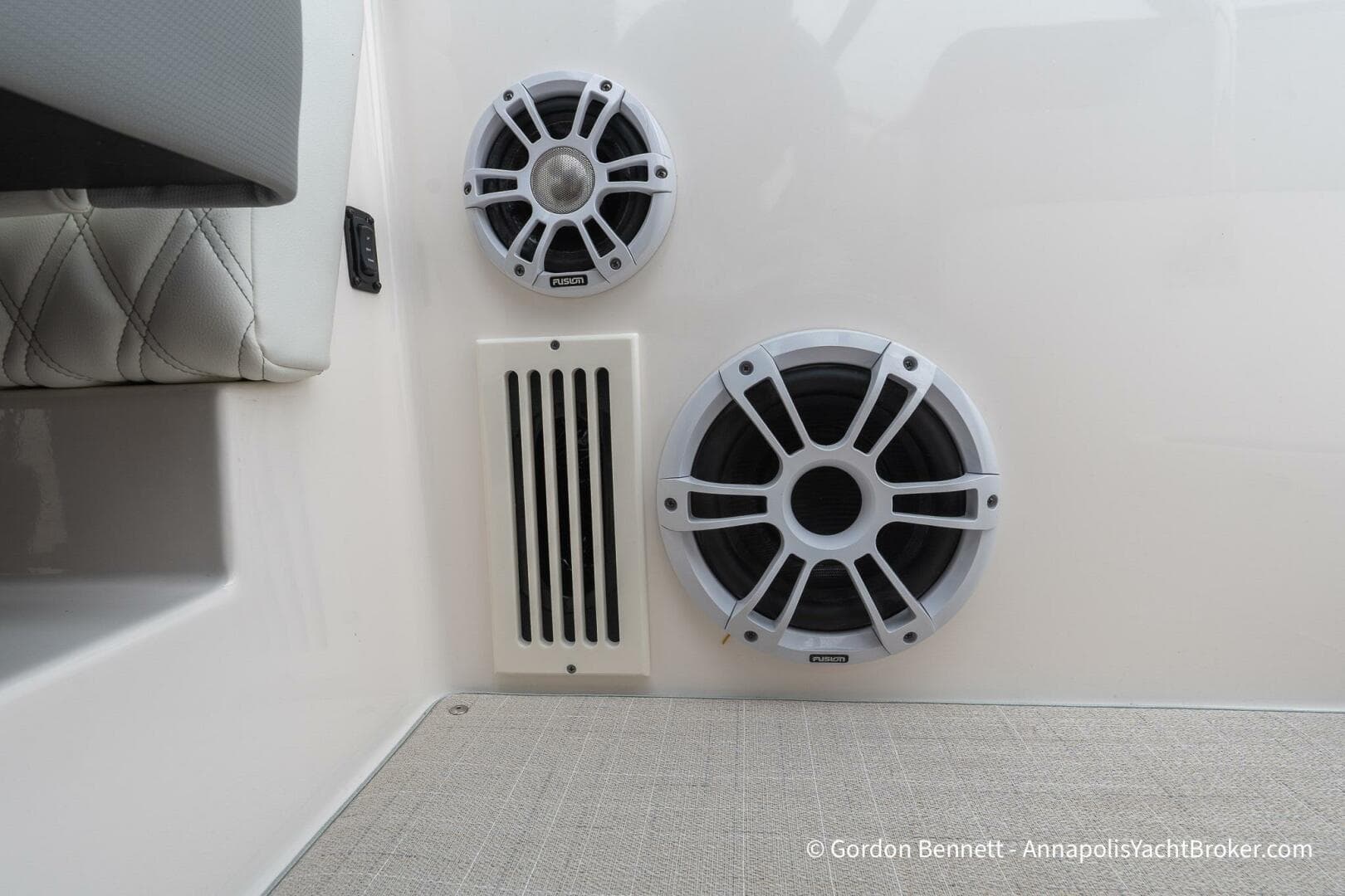 2024 Regal 36 Xo — photo 65