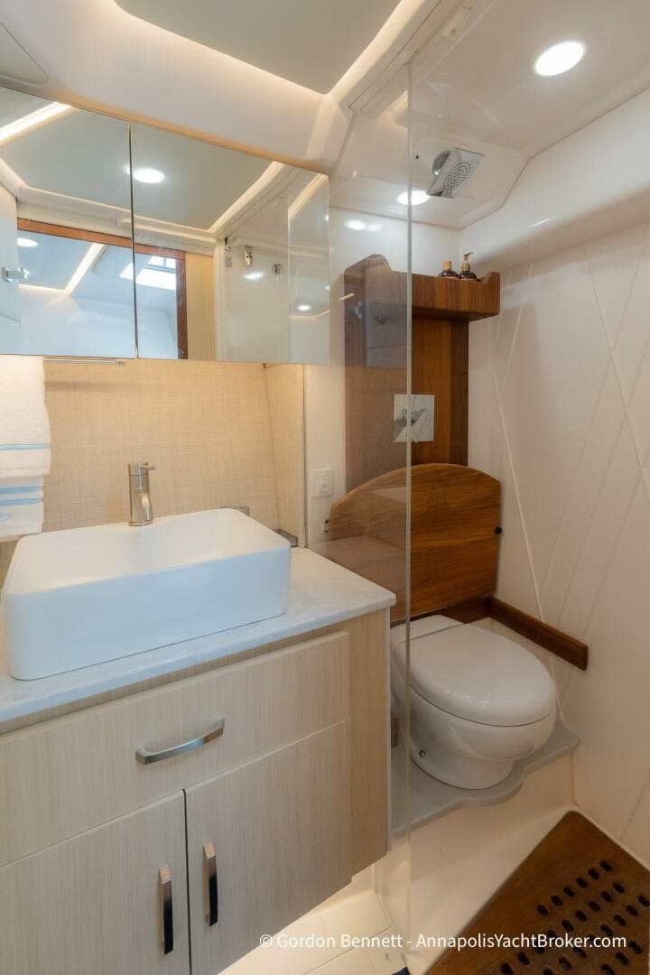 2024 Regal 36 Xo — photo 50