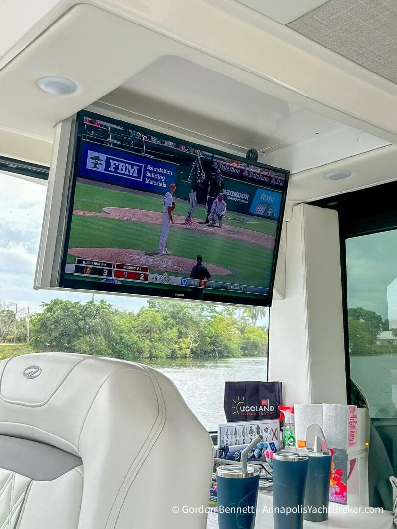 2024 Regal 36 Xo — photo 18