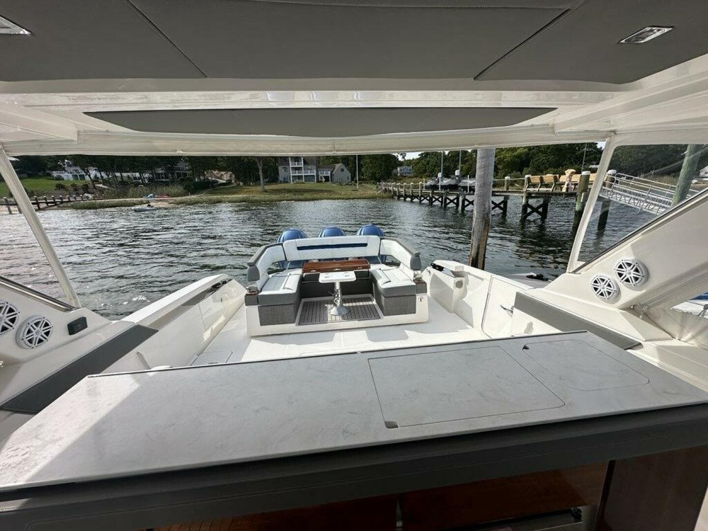 2021 Tiara Sport 43 LS — photo 45