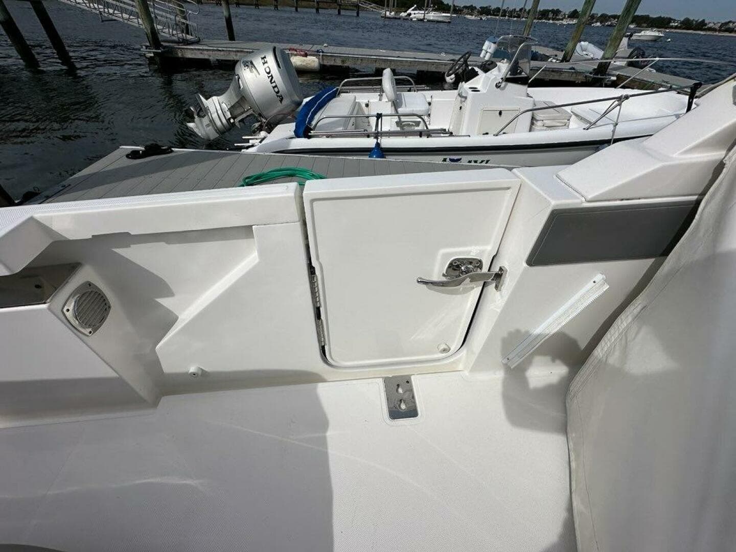 2021 Tiara Sport 43 LS — photo 38