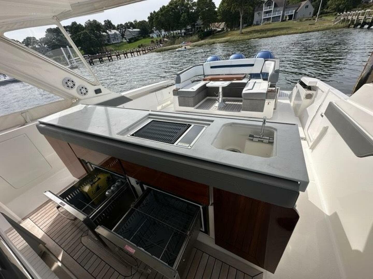 2021 Tiara Sport 43 LS — photo 53