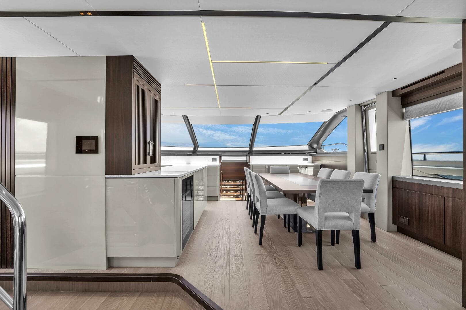 2024 Sunseeker Ocean 90 Enclosed / Ocean 182 — photo 7