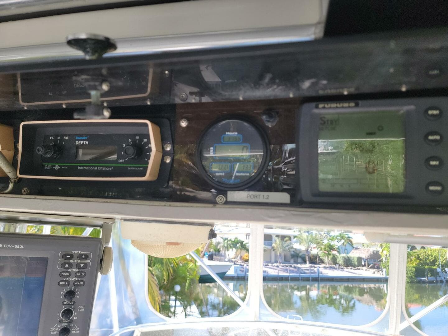 1989 Bertram 50 Convertible — photo 45