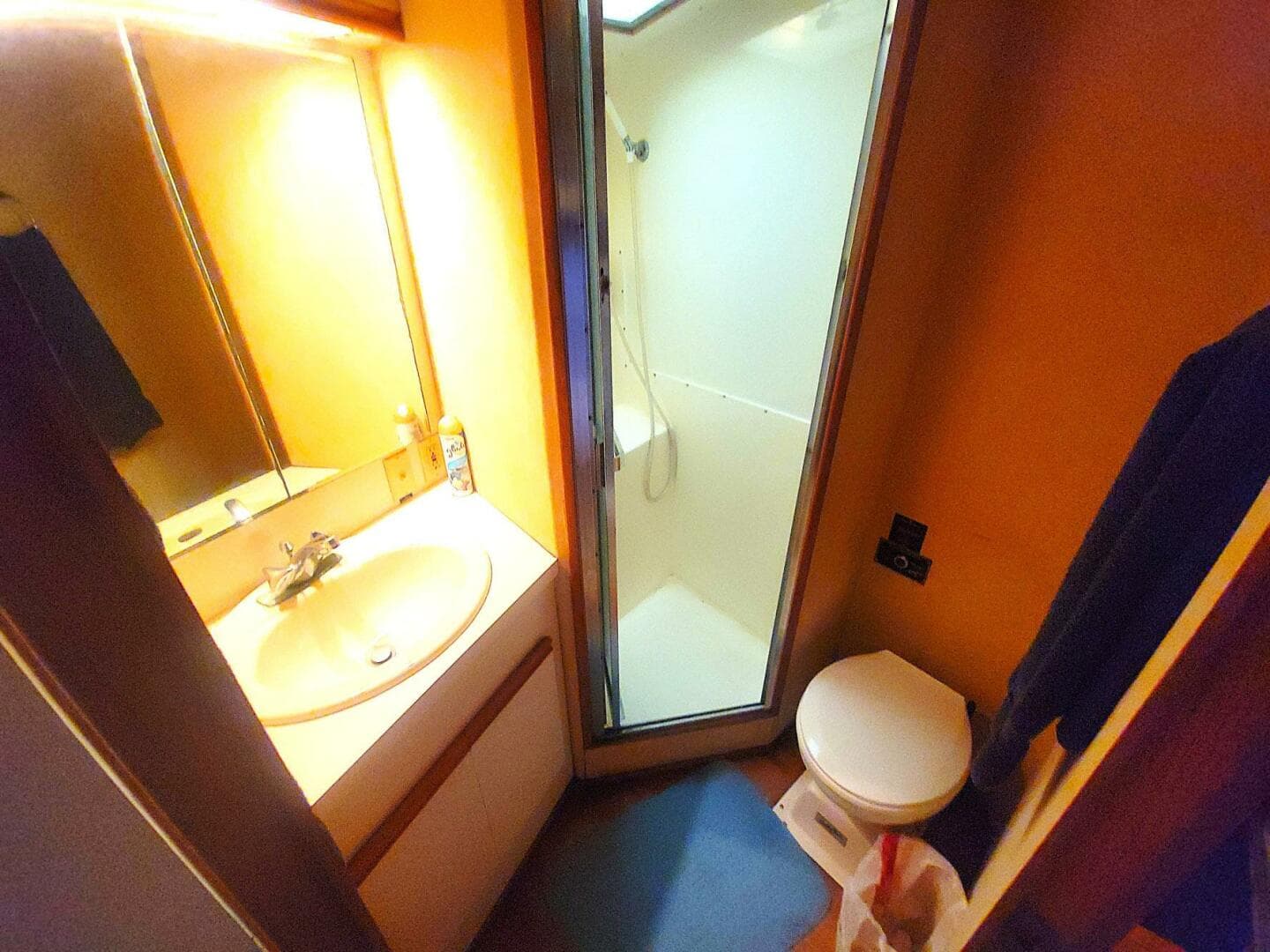 1989 Bertram 50 Convertible — photo 24