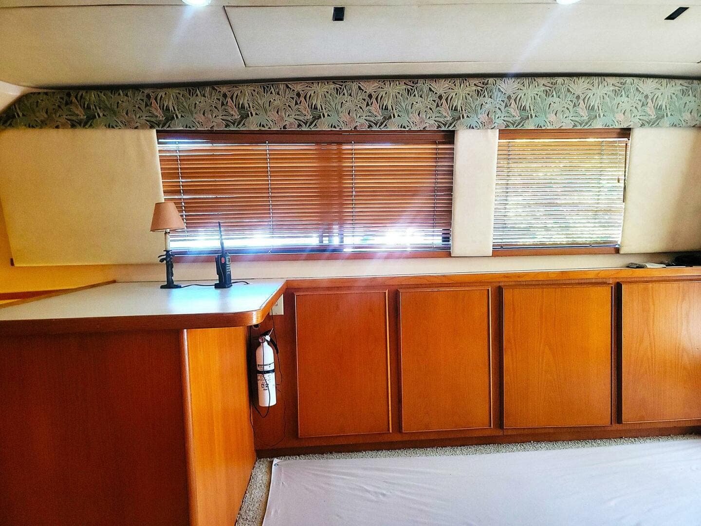 1989 Bertram 50 Convertible — photo 12