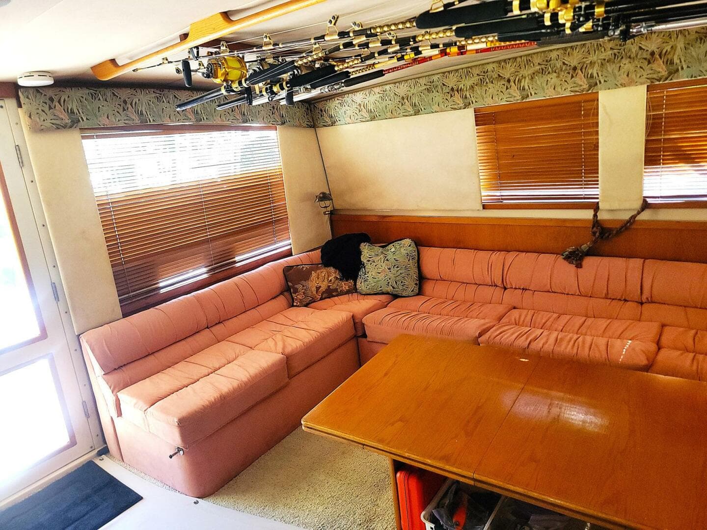 1989 Bertram 50 Convertible — photo 6