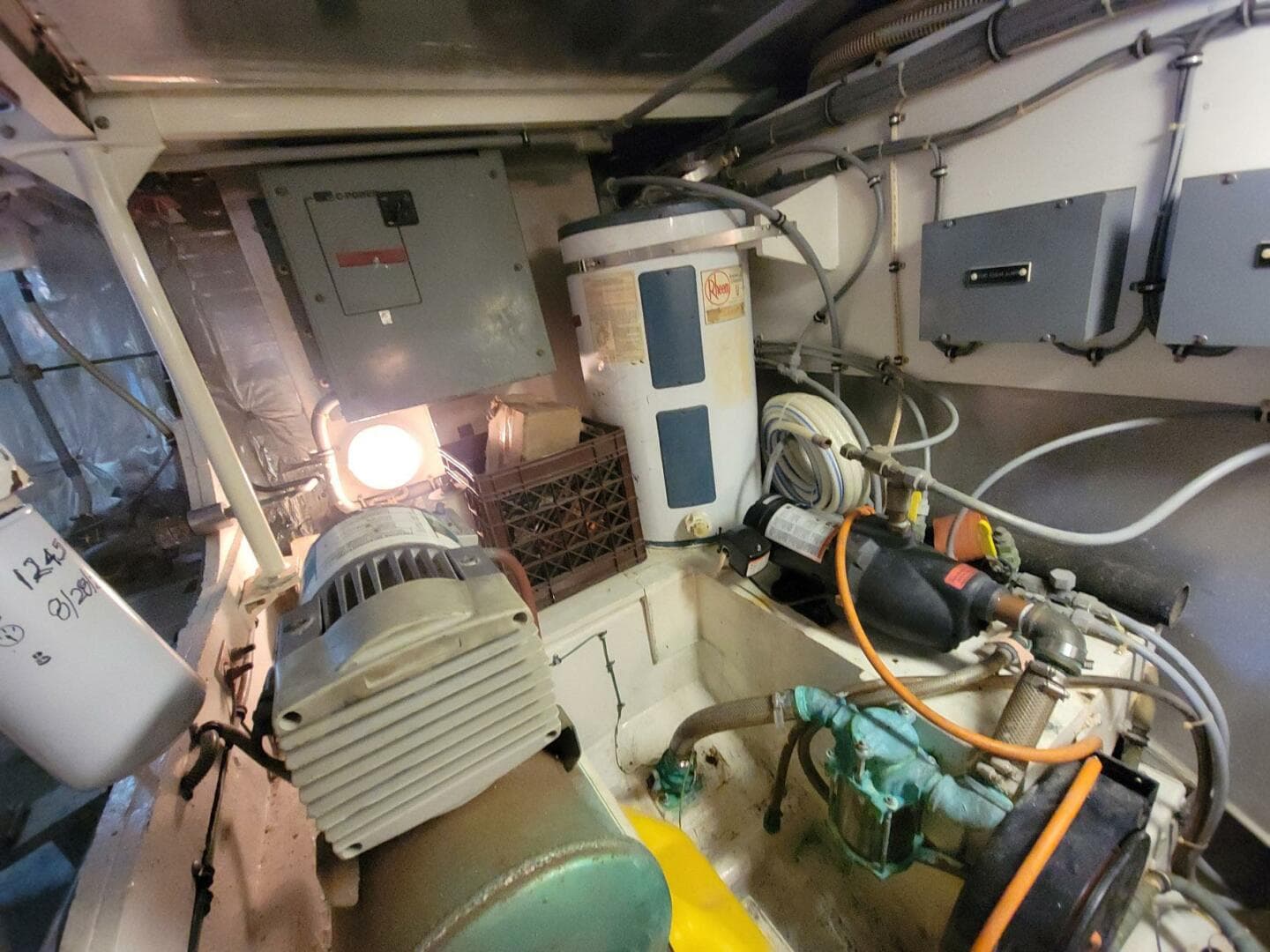 1989 Bertram 50 Convertible — photo 60