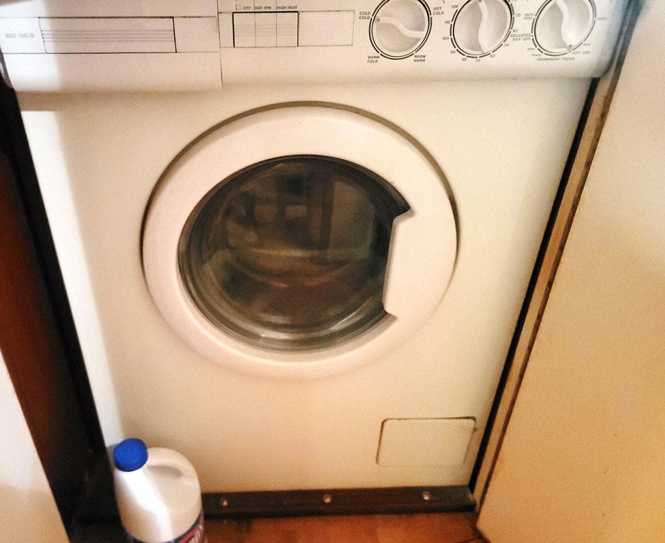 1989 Bertram 50 Convertible — photo 22