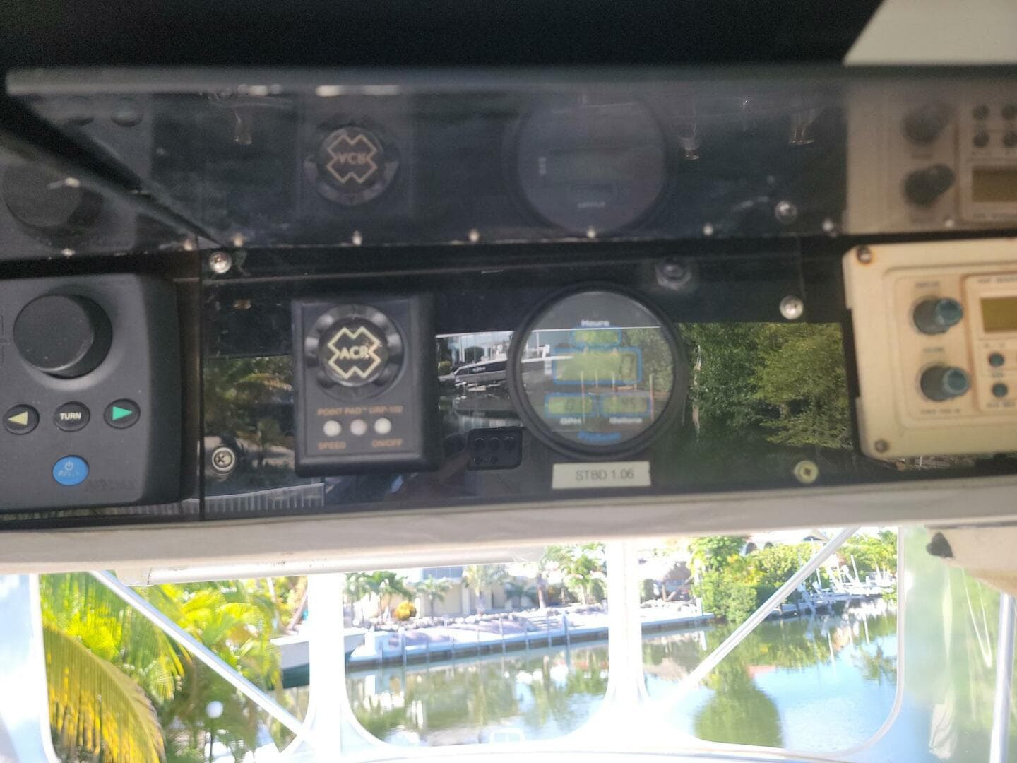 1989 Bertram 50 Convertible — photo 46