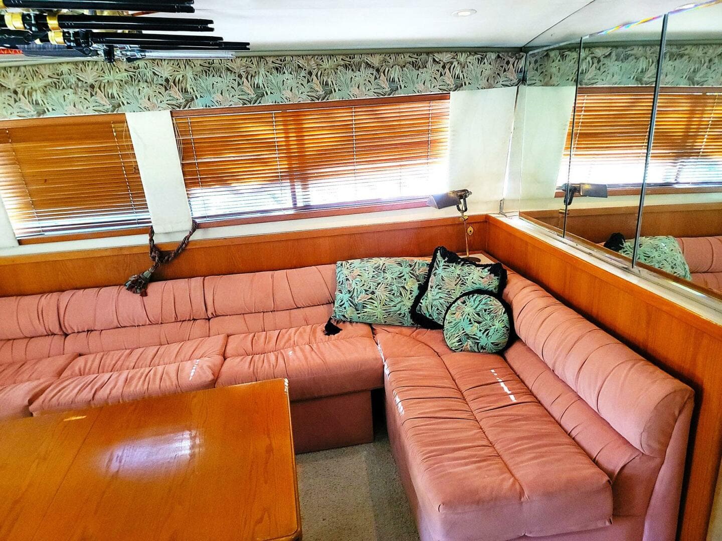 1989 Bertram 50 Convertible — photo 7