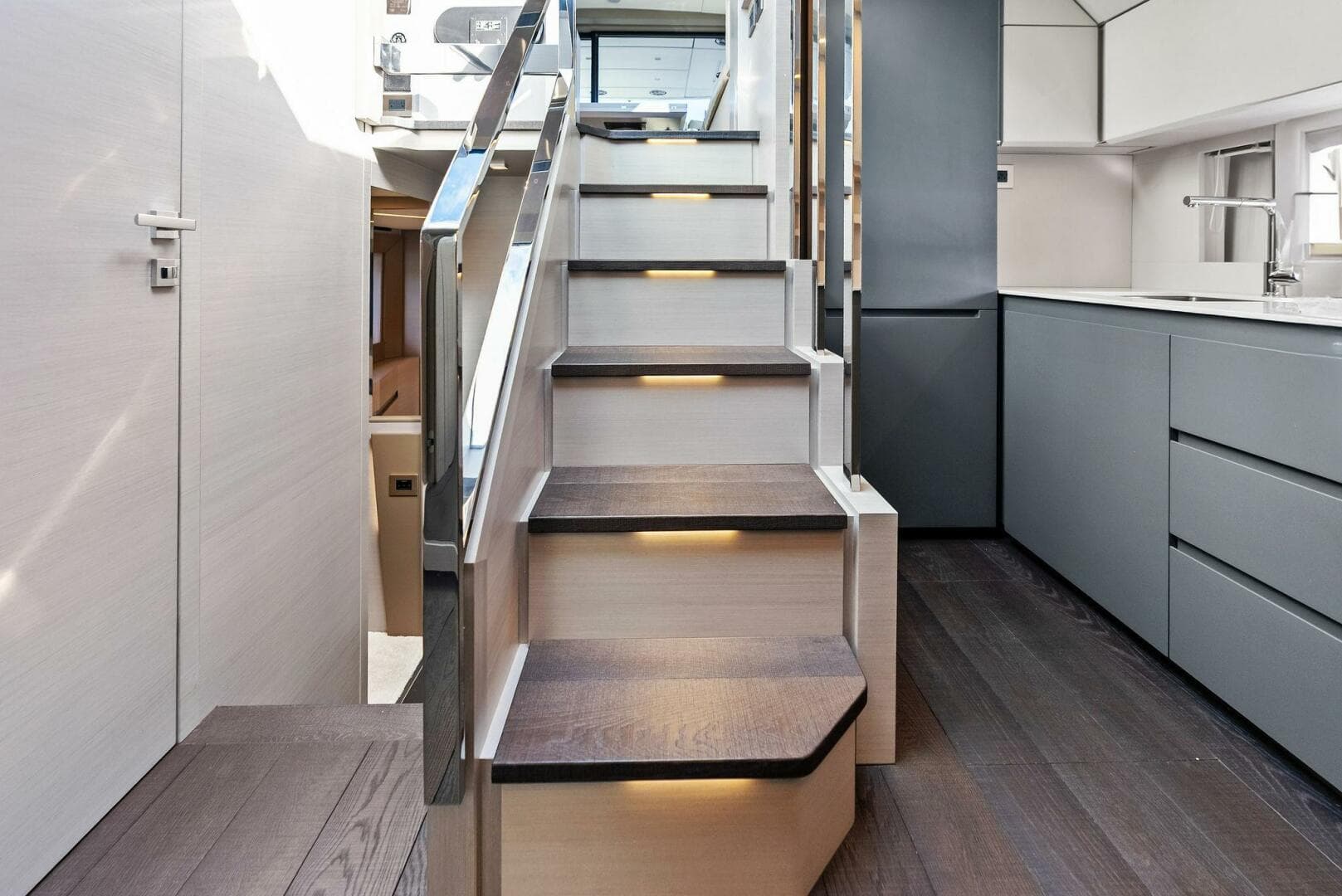 2024 Pershing 7X — photo 60