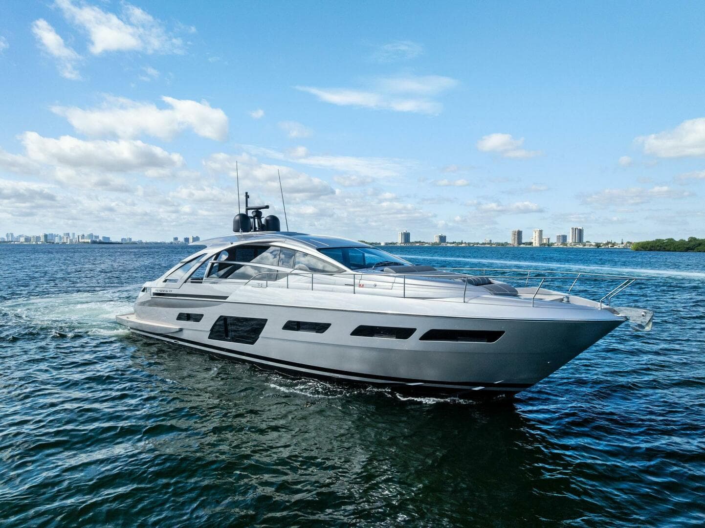 2024 Pershing 7X — photo 10